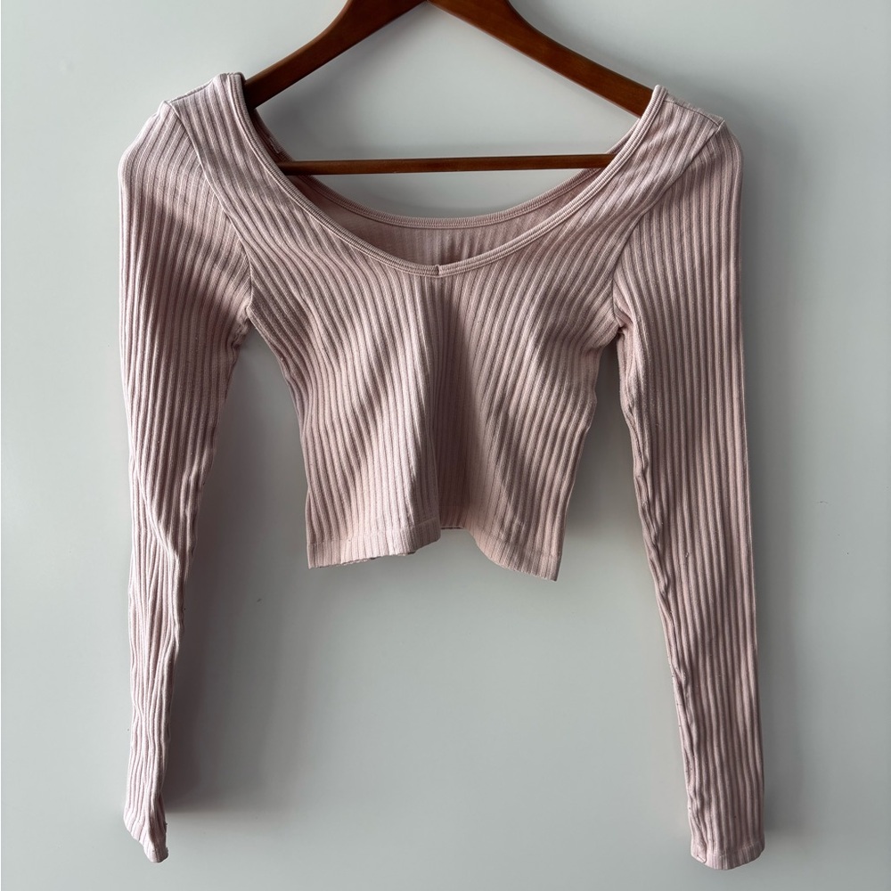Ribbed Blush Colored Long Sleeve Crop Top